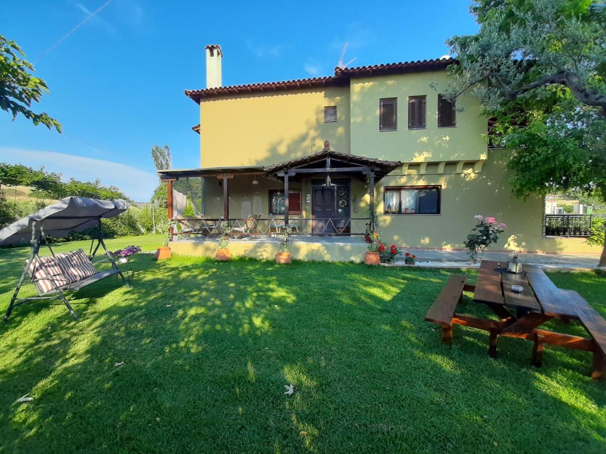 Vintage Home Нікіті Екстер'єр фото