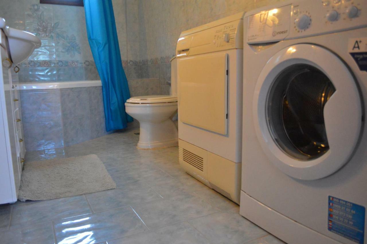 Vintage Home Нікіті Екстер'єр фото